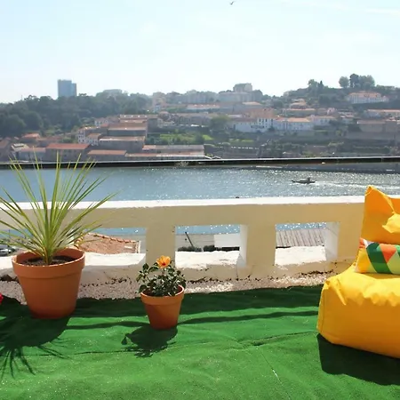 Апартаменты Oportobestview-river Порту